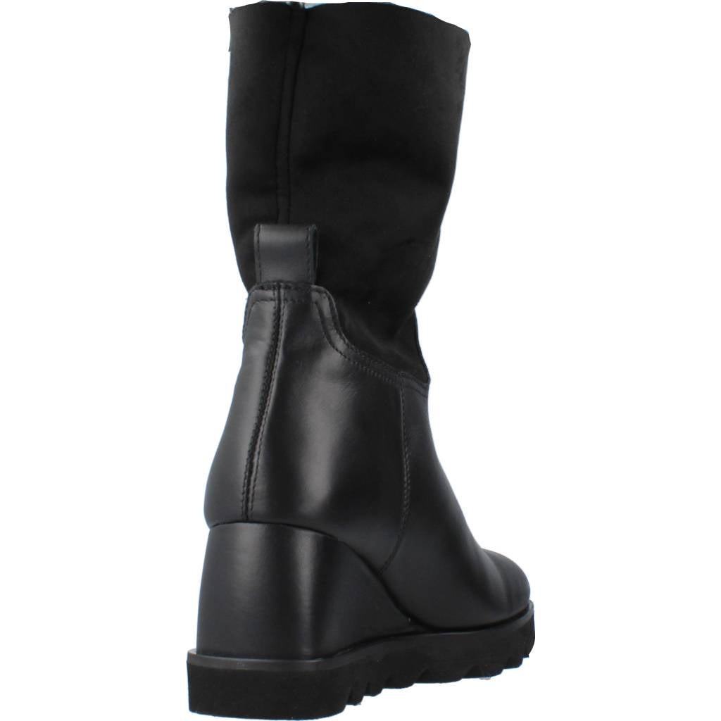 UNISA LAYNA NF en color BLACK (3)