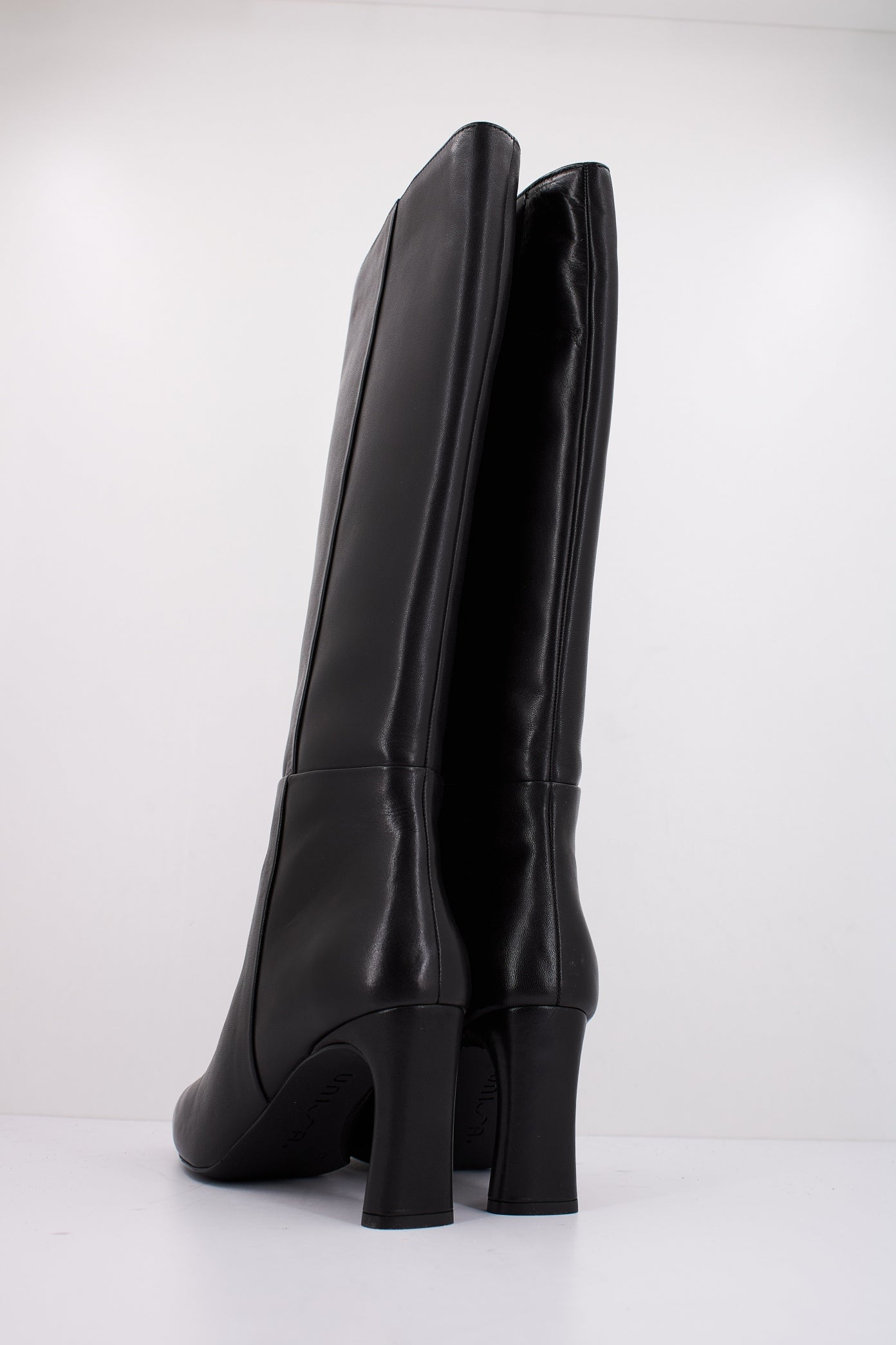 UNISA WOLCOT en color BLACK (4)