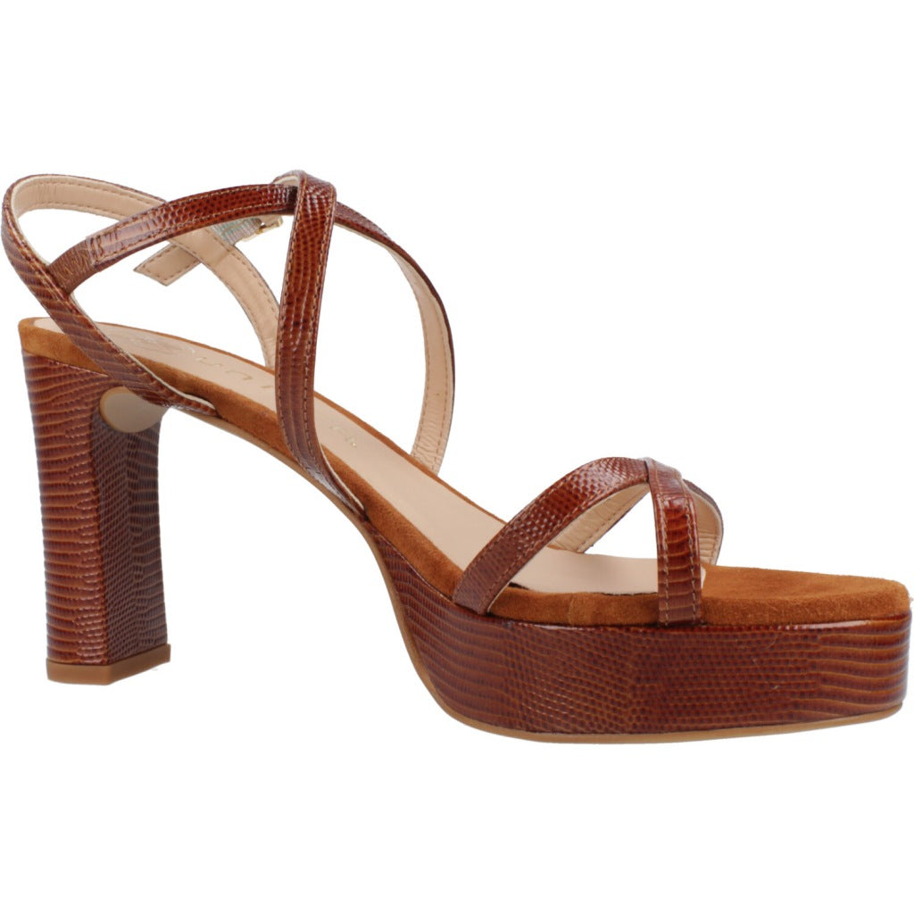UNISA OVER LUC en color CUIR (5)