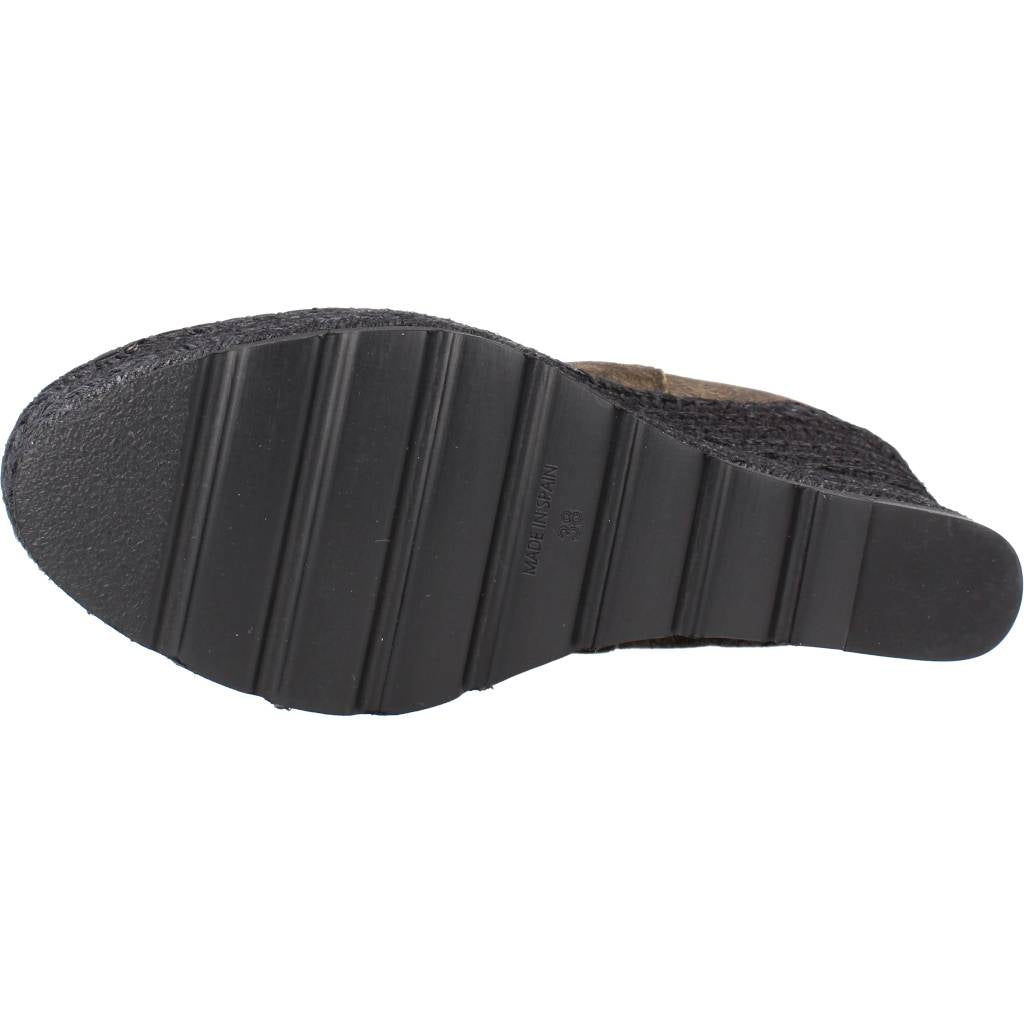VIDORRETA CVTI en color KAKI (6)