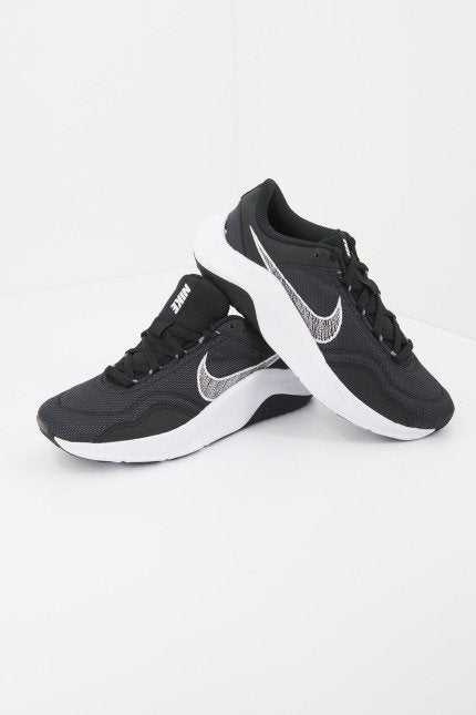 NIKE LEGEND ESSENTIAL W en color (3)