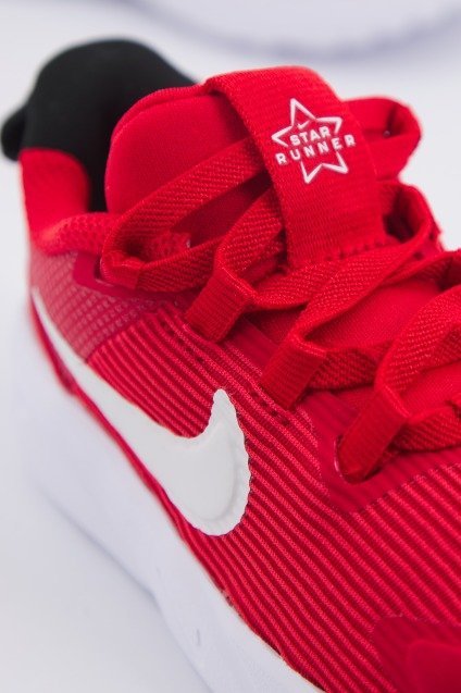 NIKE STAR RUNNER en color (4)