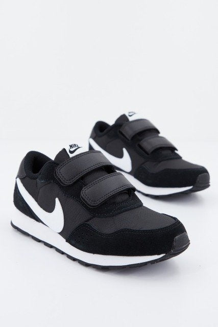 NIKE MD VALIANT en color (2)
