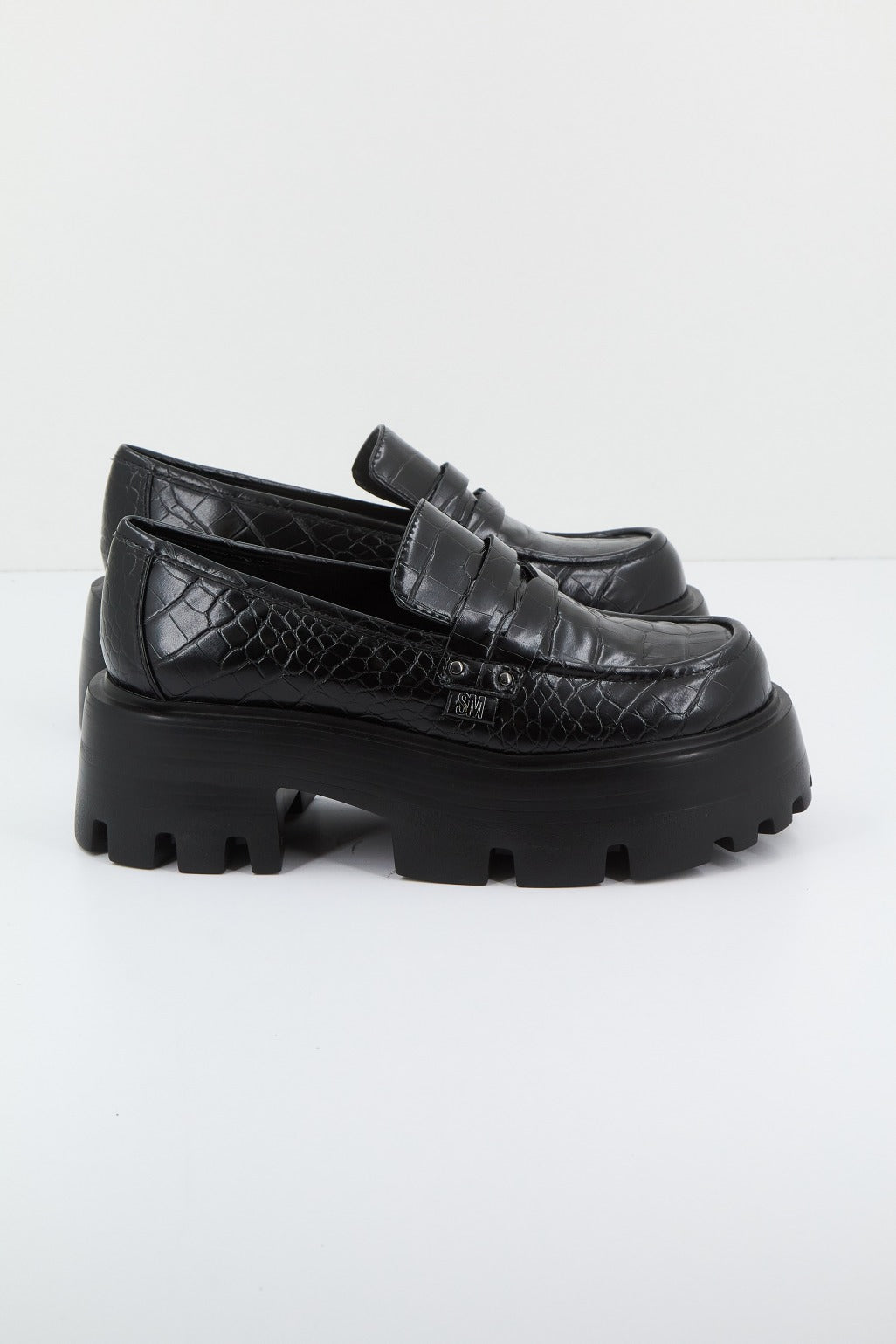 STEVE MADDEN MADLOVE en color BLACK (2)