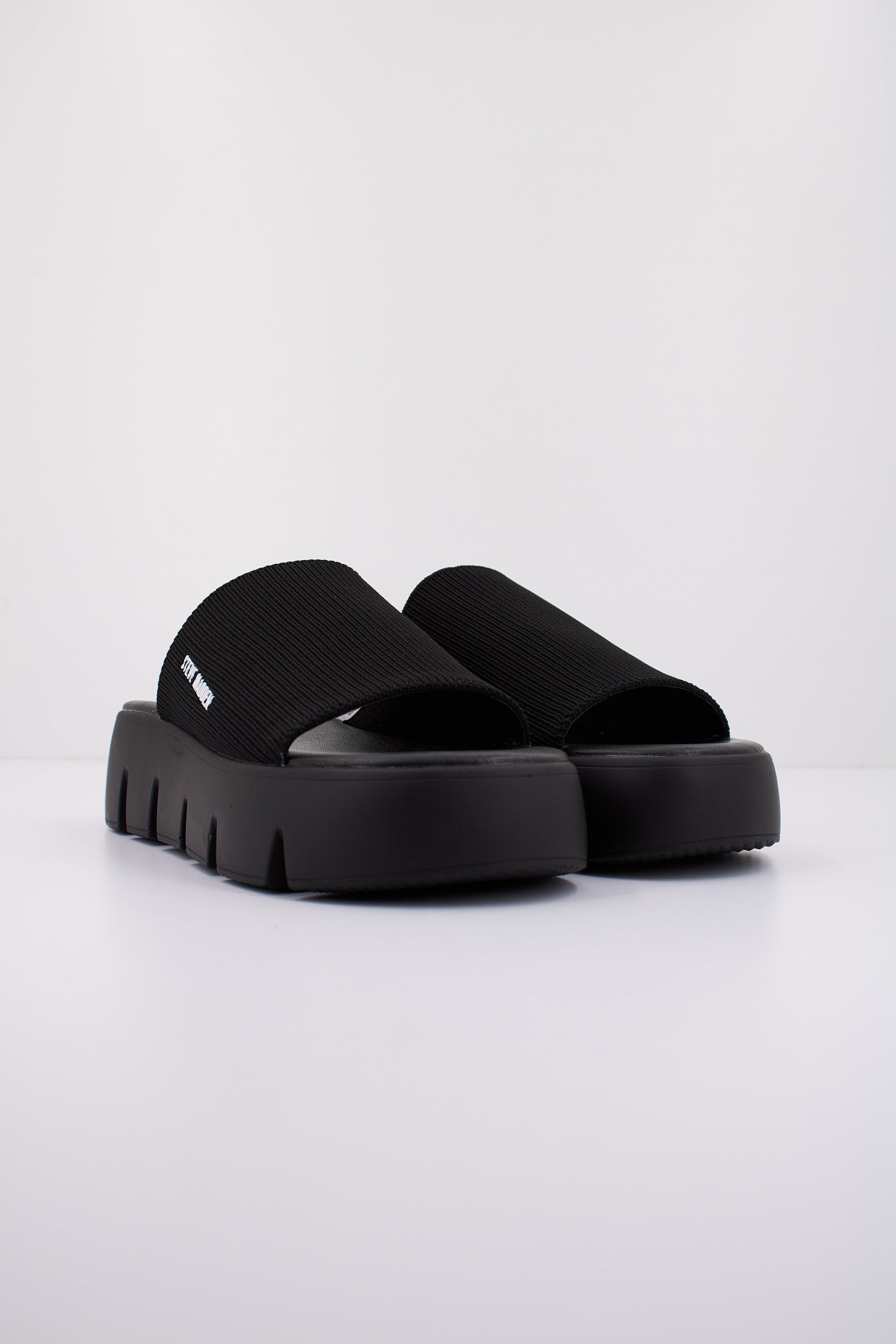 STEVE MADDEN BIG SHOT en color BLK (2)