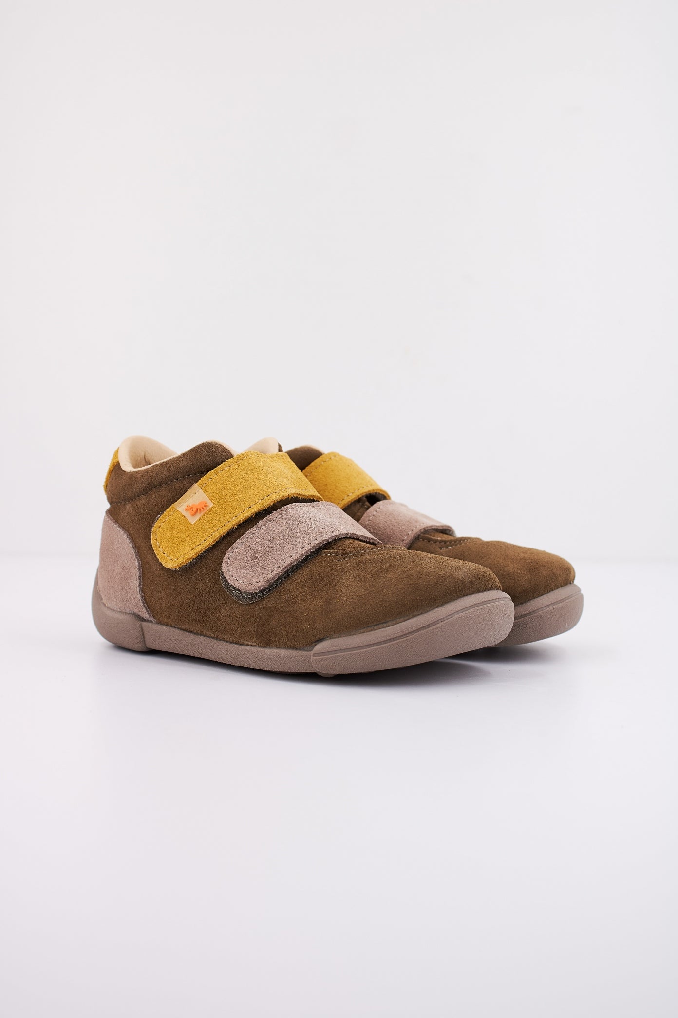 VULLADI en color KAKI (2)