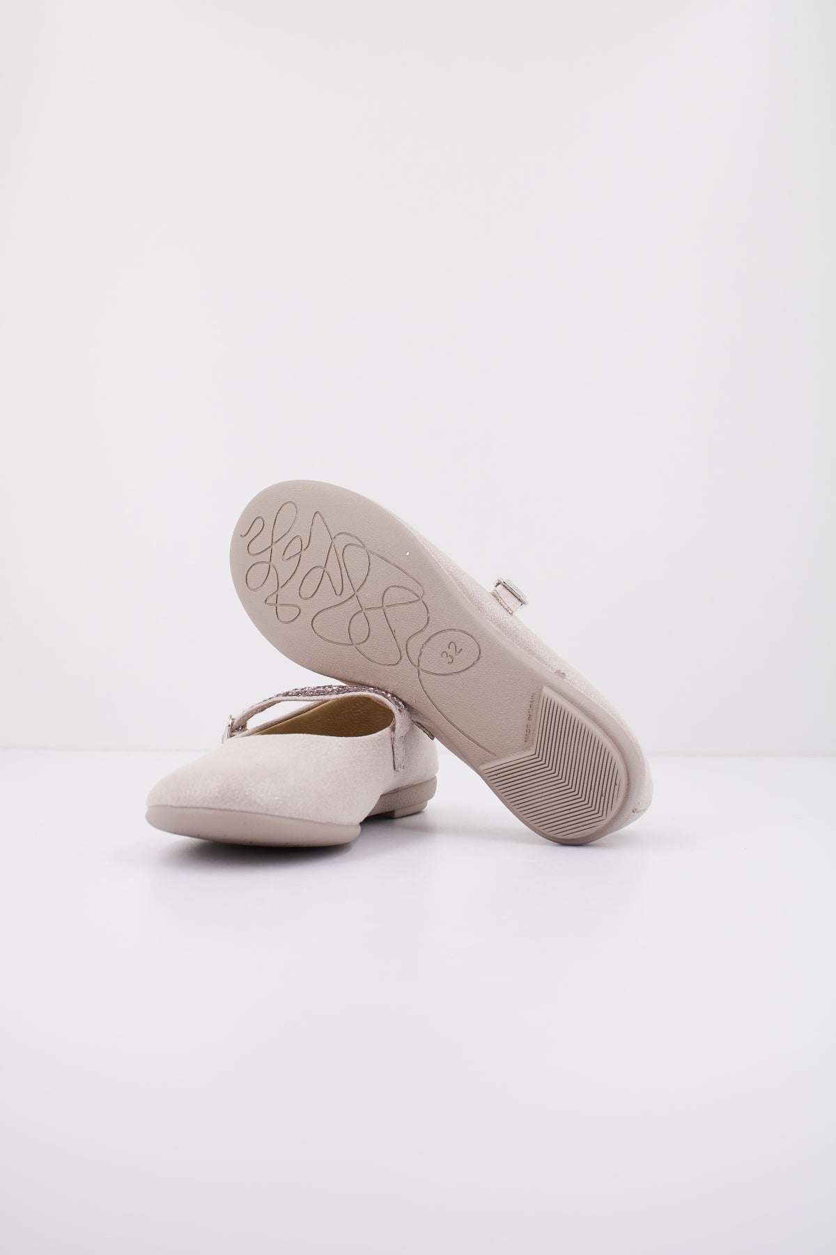 VULLADI en color NUDE (4)