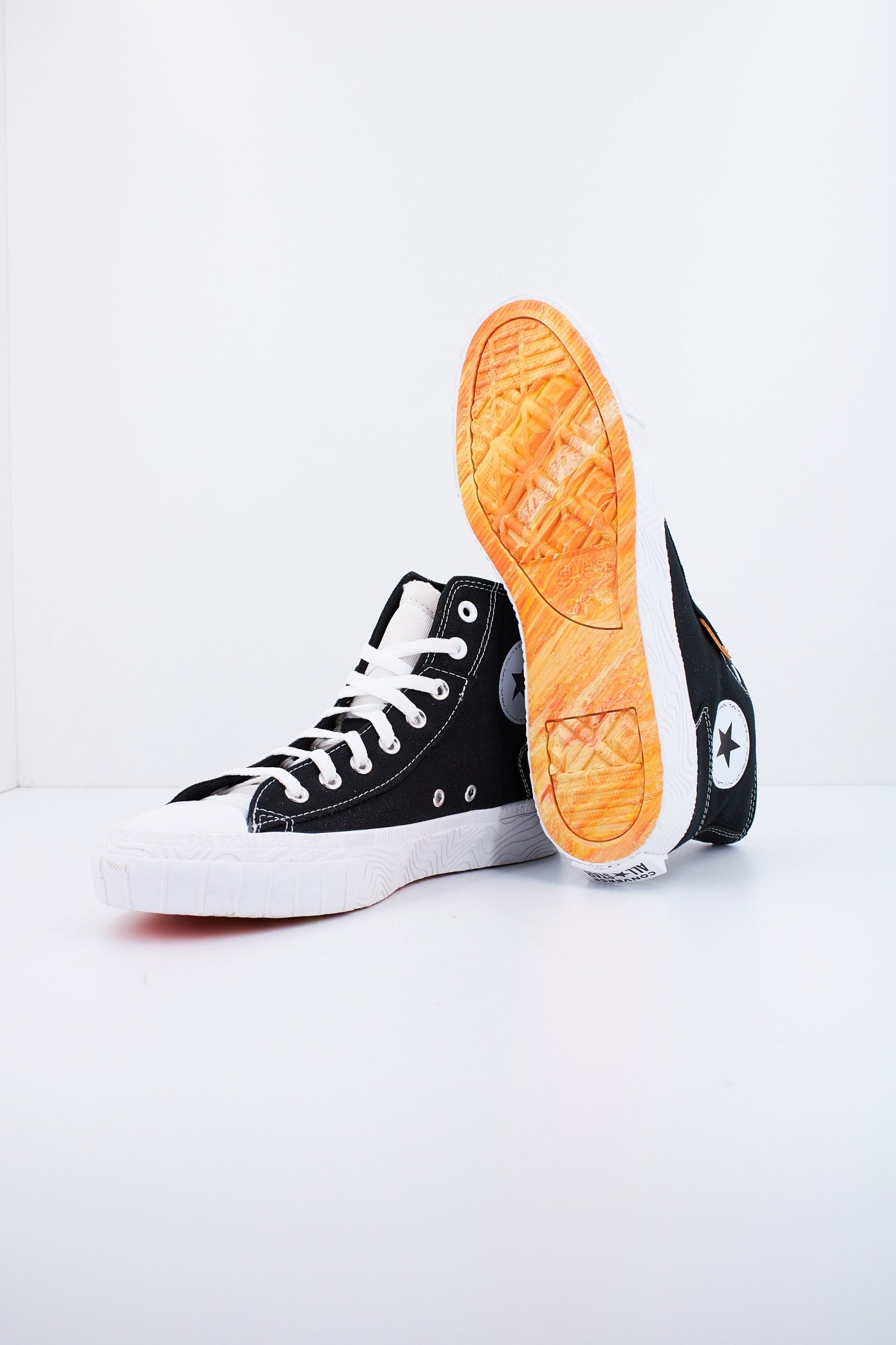 CONVERSE CHUCK TAYLOR ALT STA en color BLCKWHT (4)