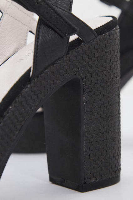 LUMBERJACK CROSSED ANKLE en color BLACK (4)