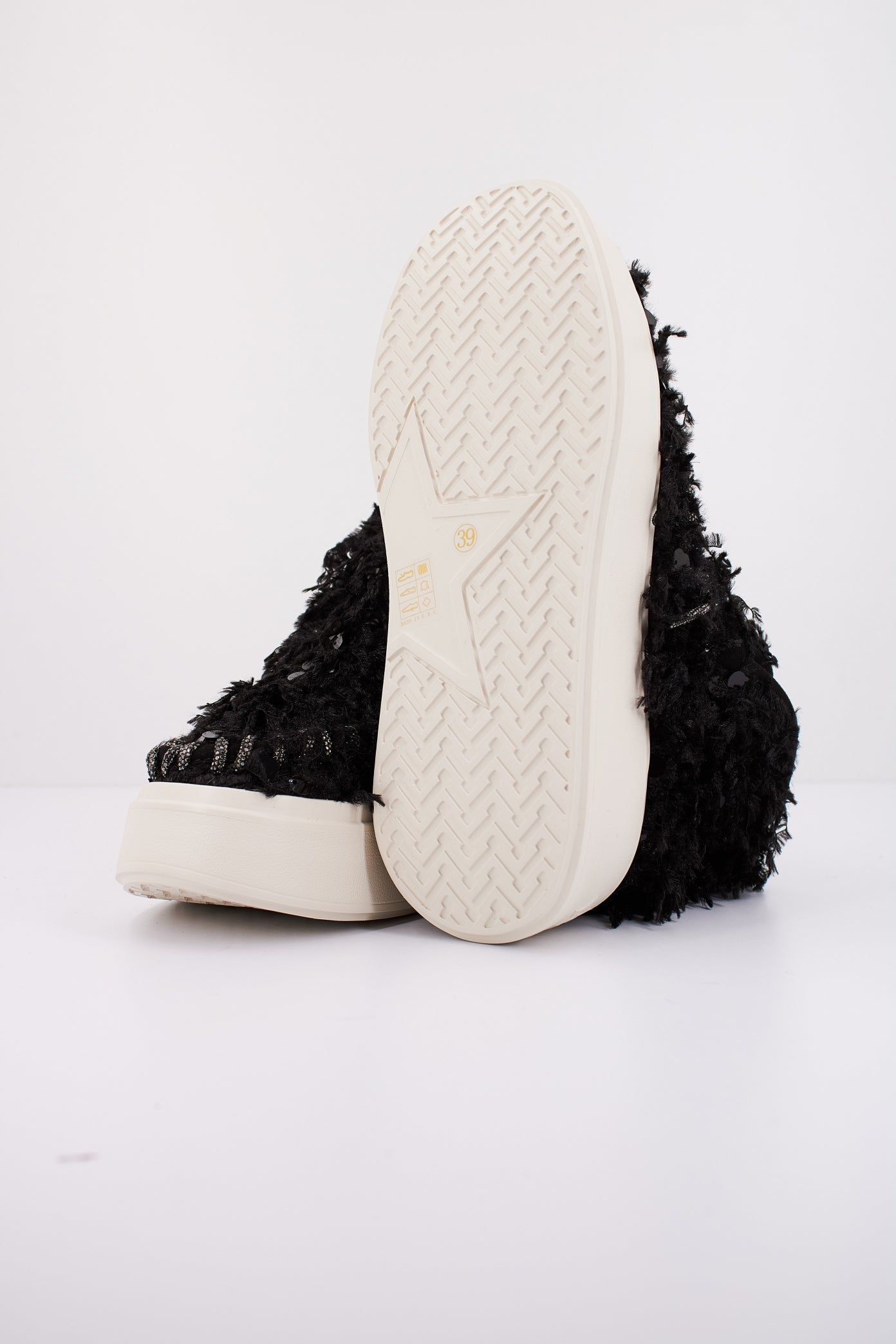 NAN-KU DFH en color BLKWHT (5)