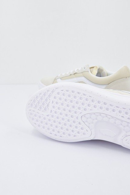 VANS OLD SKOOL OVERT CC en color CLOUD (4)