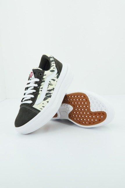 VANS OLD SKOOL OVERT CC en color BLACK (4)