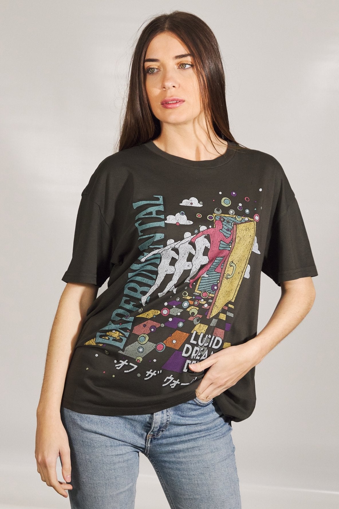 VANS VIVID DREAMS OVERSIZ en color BLACK (4)