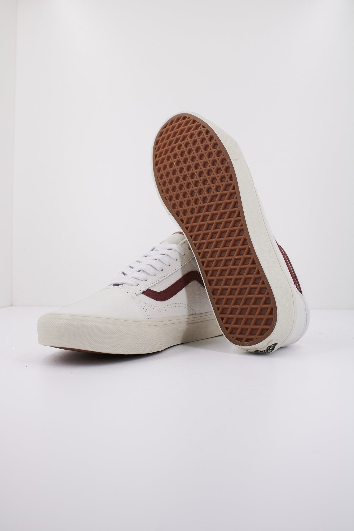 VANS OLD SKOOL en color RUSSETBROW (4)