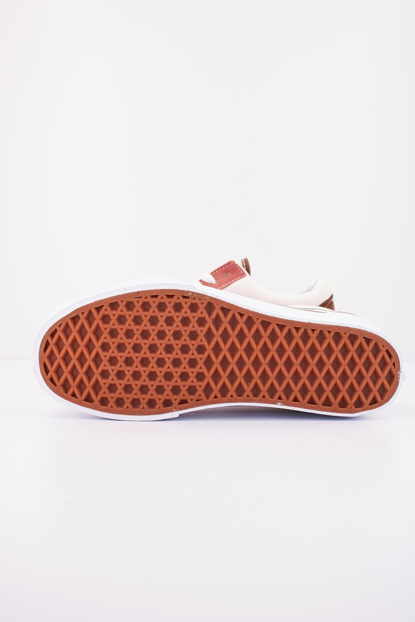 VANS OLD SKOOL STACKFORM en color MLTCLR (4)