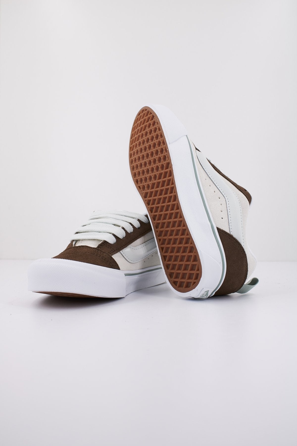VANS KNU SKOOL en color BLCKBLU (4)