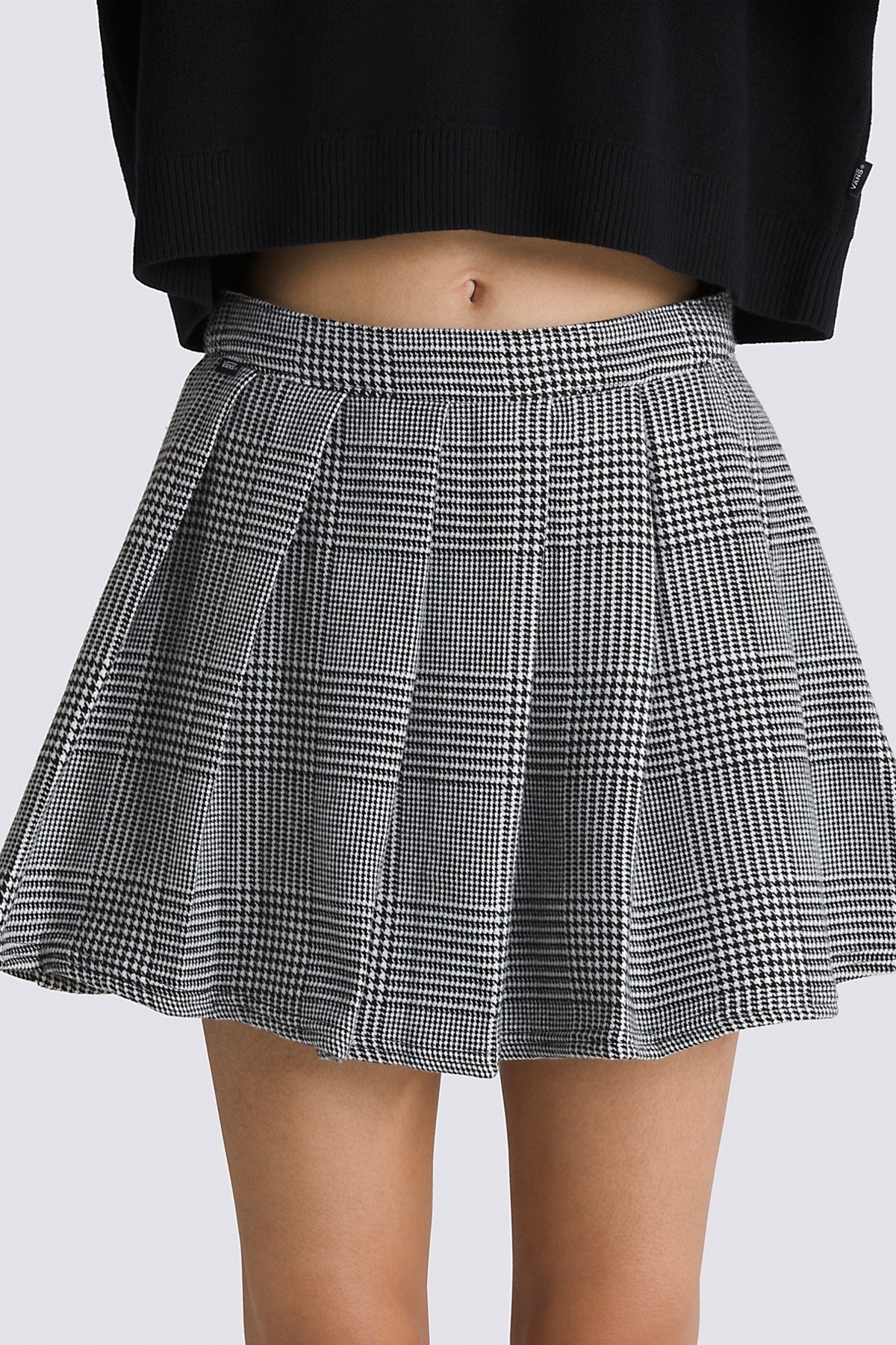 VANS NINA PLAID PLEATED S en color BLACK (1)