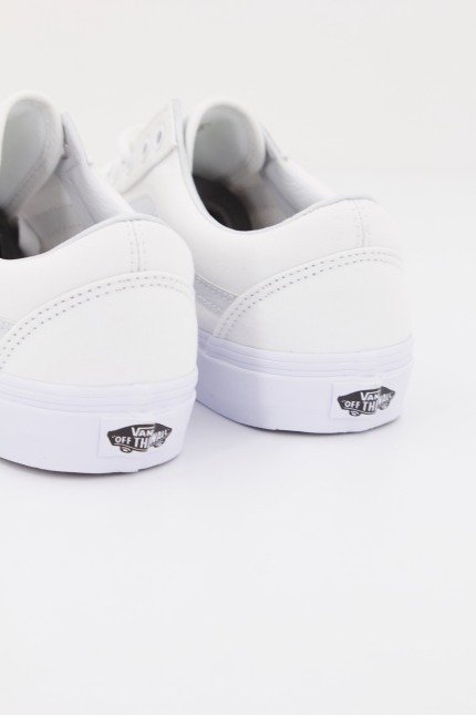 VANS OLD SKOOL en color WHITE (4)