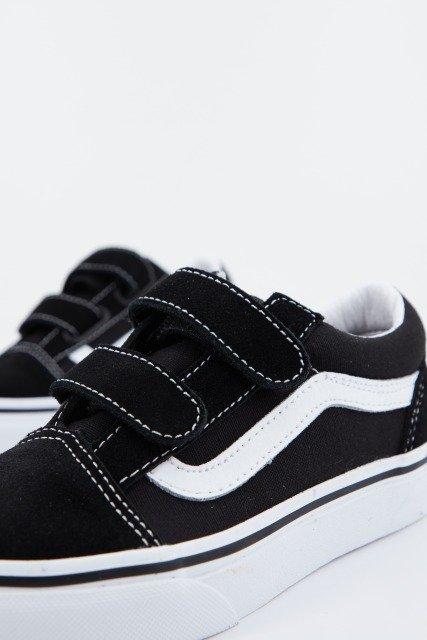 VANS OLD SKOOL V en color BLKTRUEWHT (4)