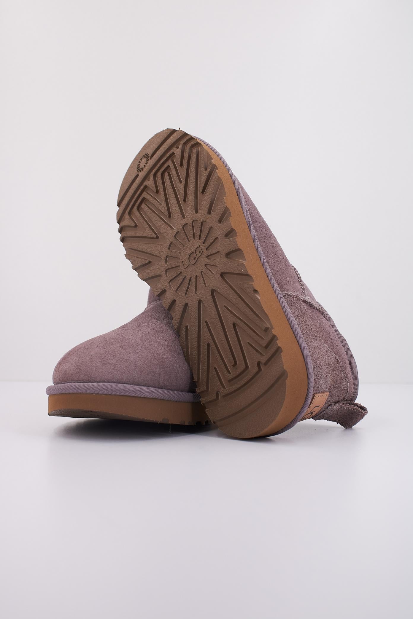 UGG W CLASSIC ULTRA MINI en color SGRP (5)