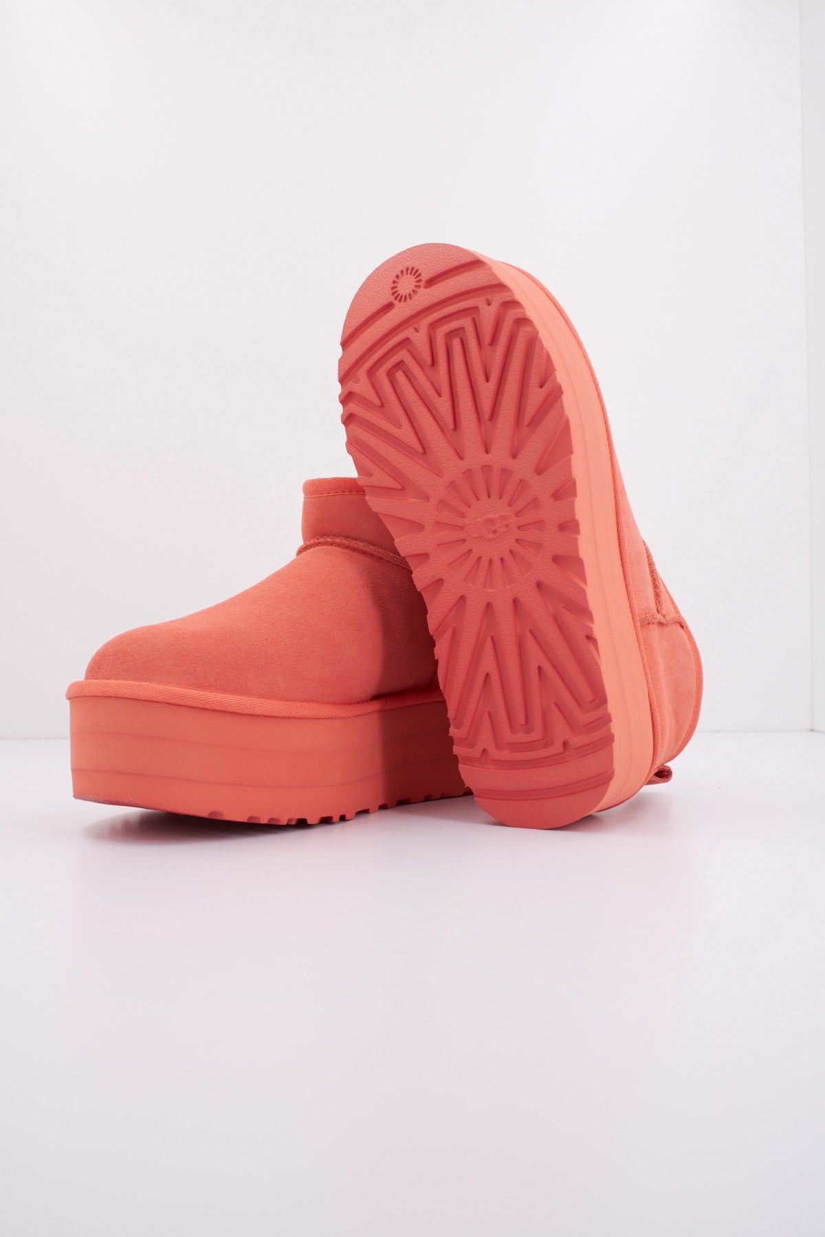 UGG W CLASSIC ULTRA MINI en color VCRL (4)
