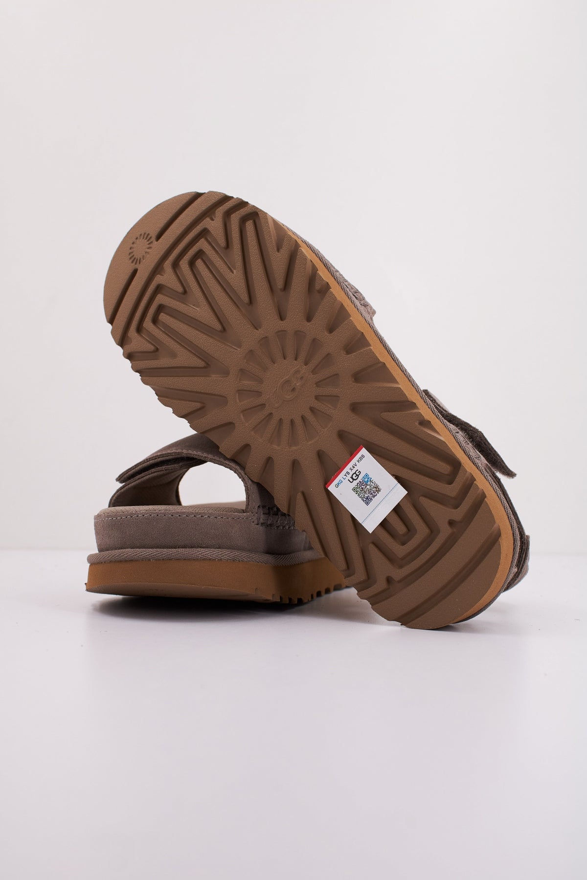 UGG W GOLDENSTAR en color SMOKE (5)