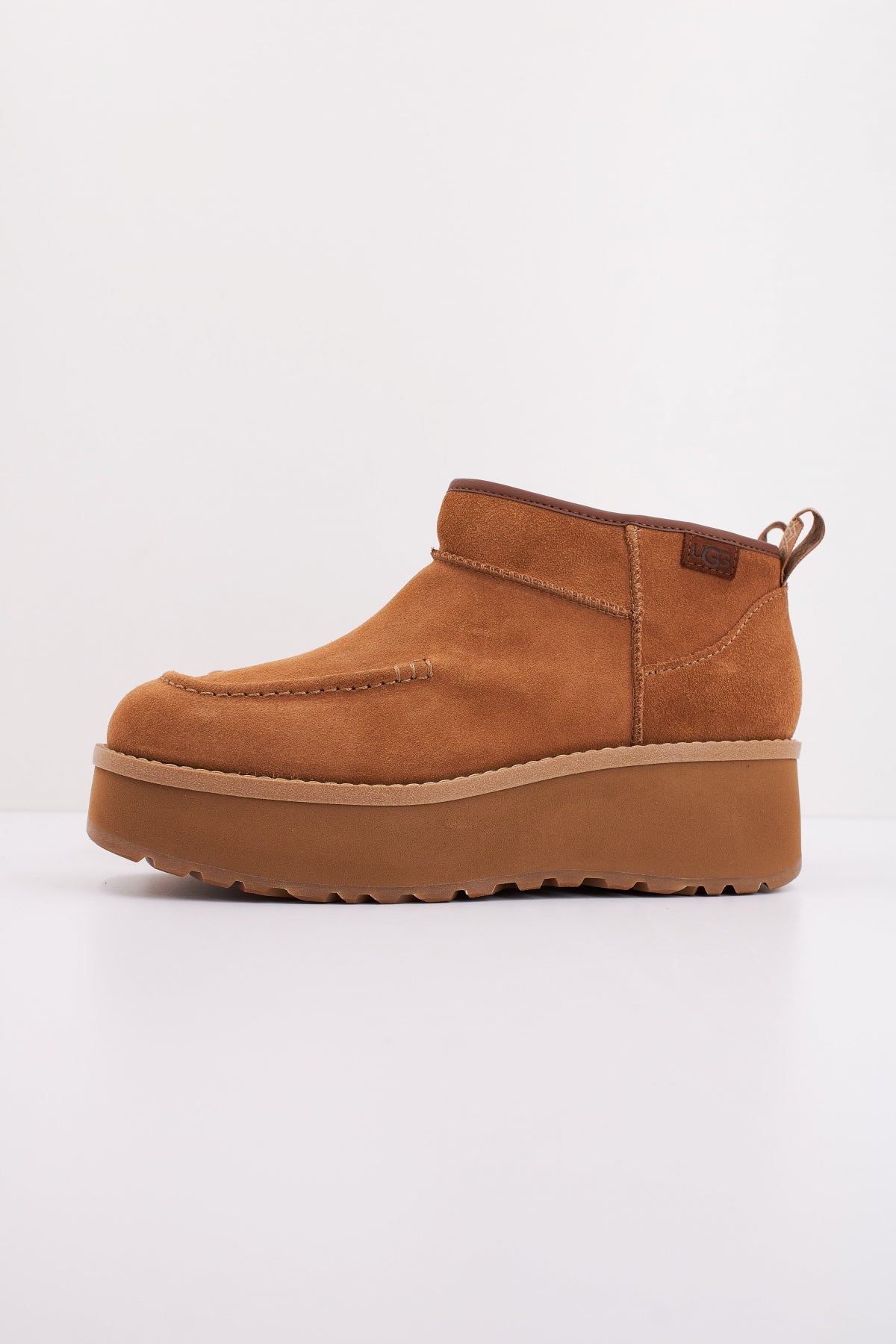UGG CITYFUNC ULTRA MINI en color CHESTNUT (1)