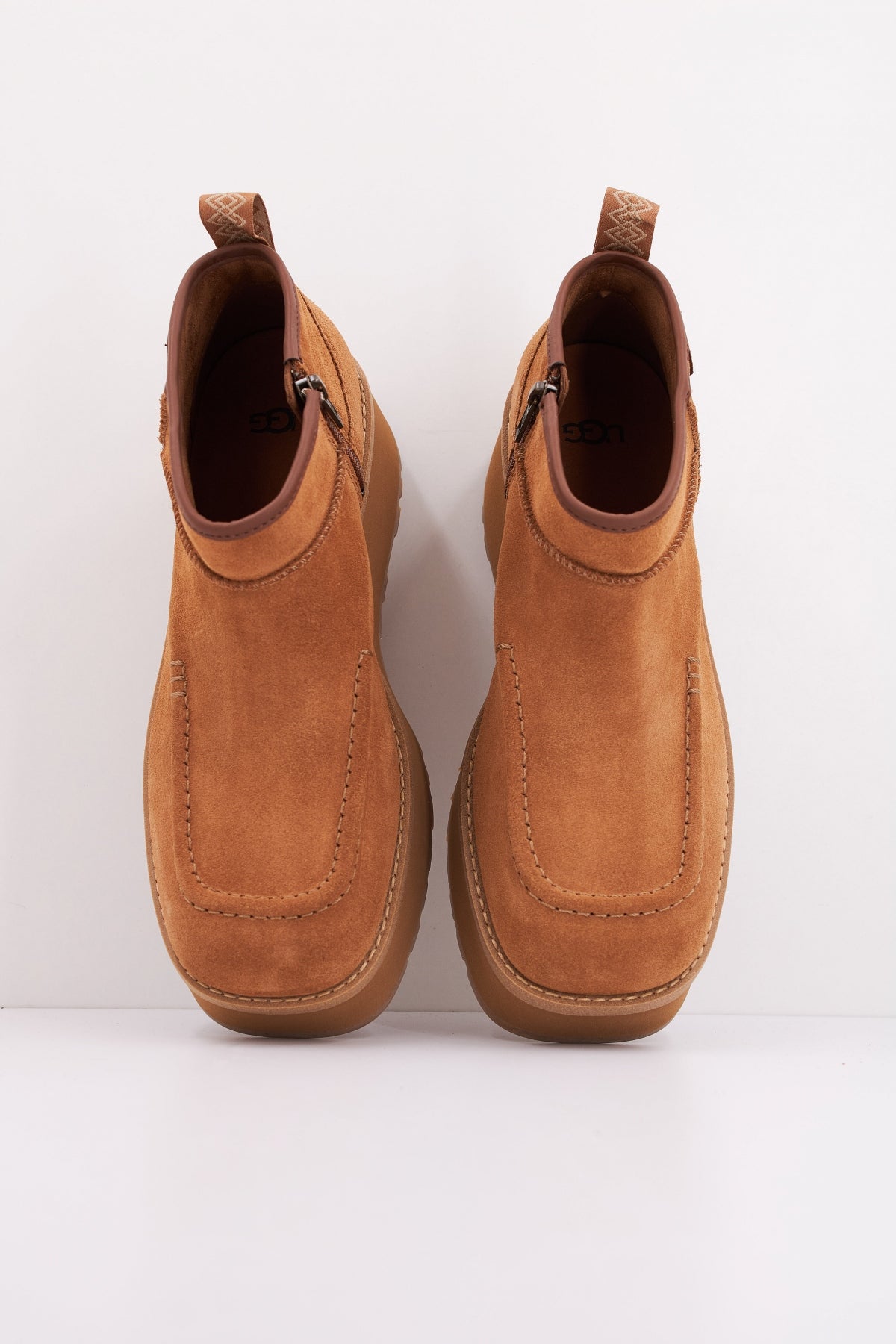 UGG CITYFUNC ULTRA MINI en color CHESTNUT (3)