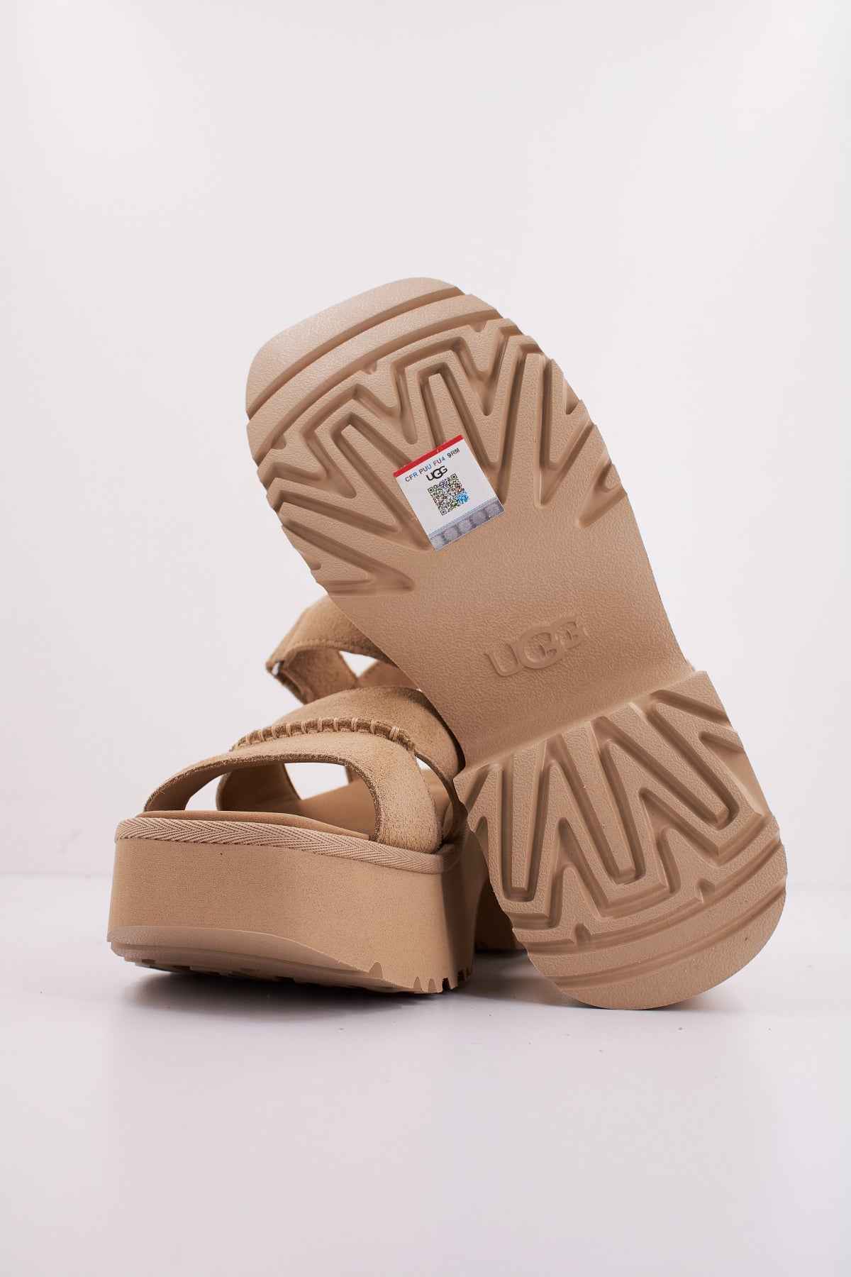UGG W NEW HEIGHTS ANKLE en color MSTRDS (5)
