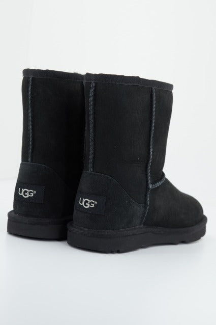 UGG CLASSIC II en color BLACK (3)