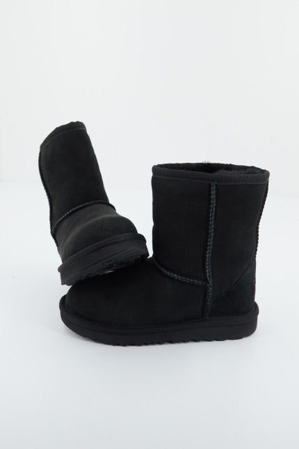 UGG CLASSIC II en color BLACK (4)
