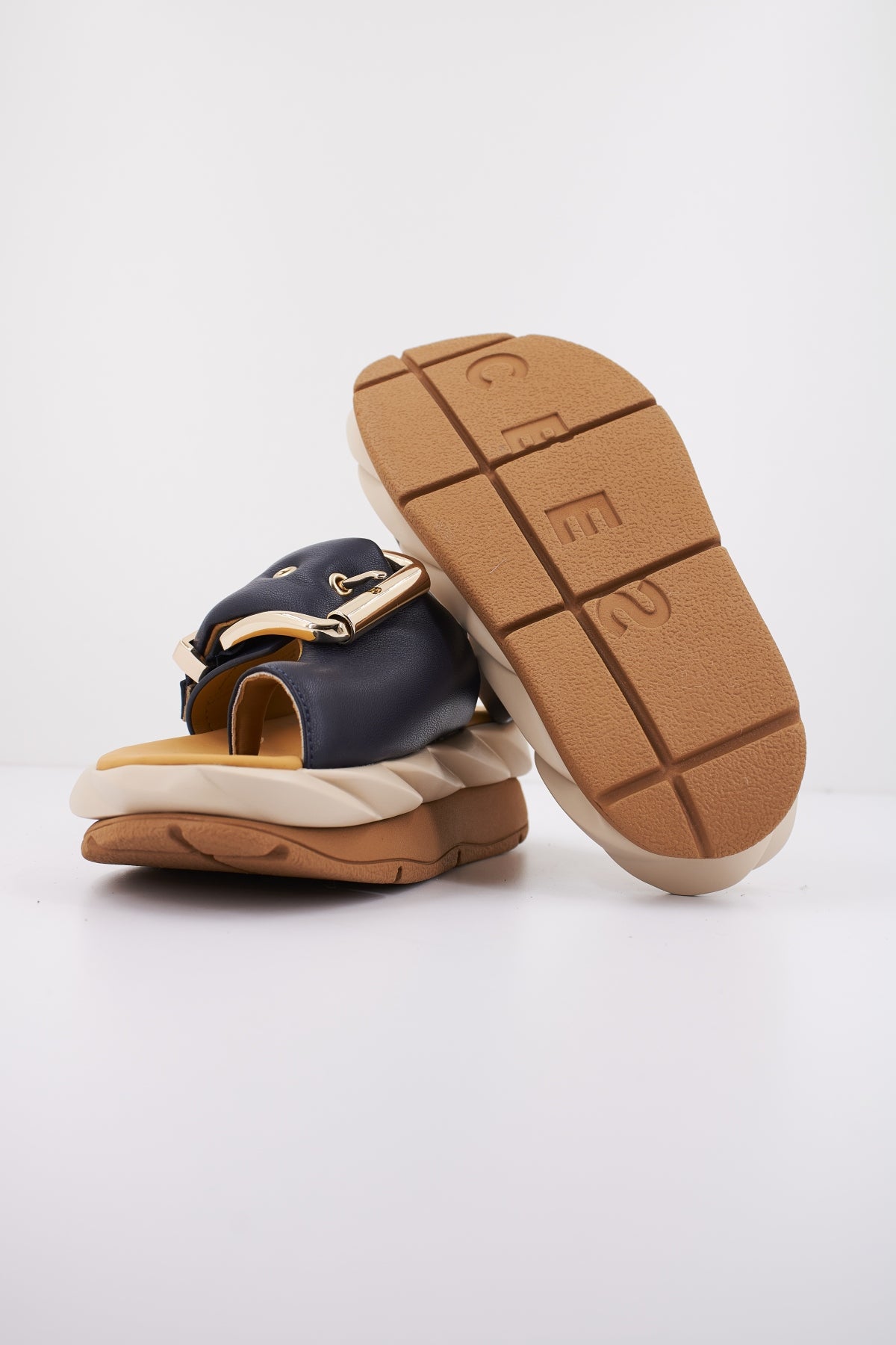 CCCCEES MELLOW GLOW en color INDIGO (4)