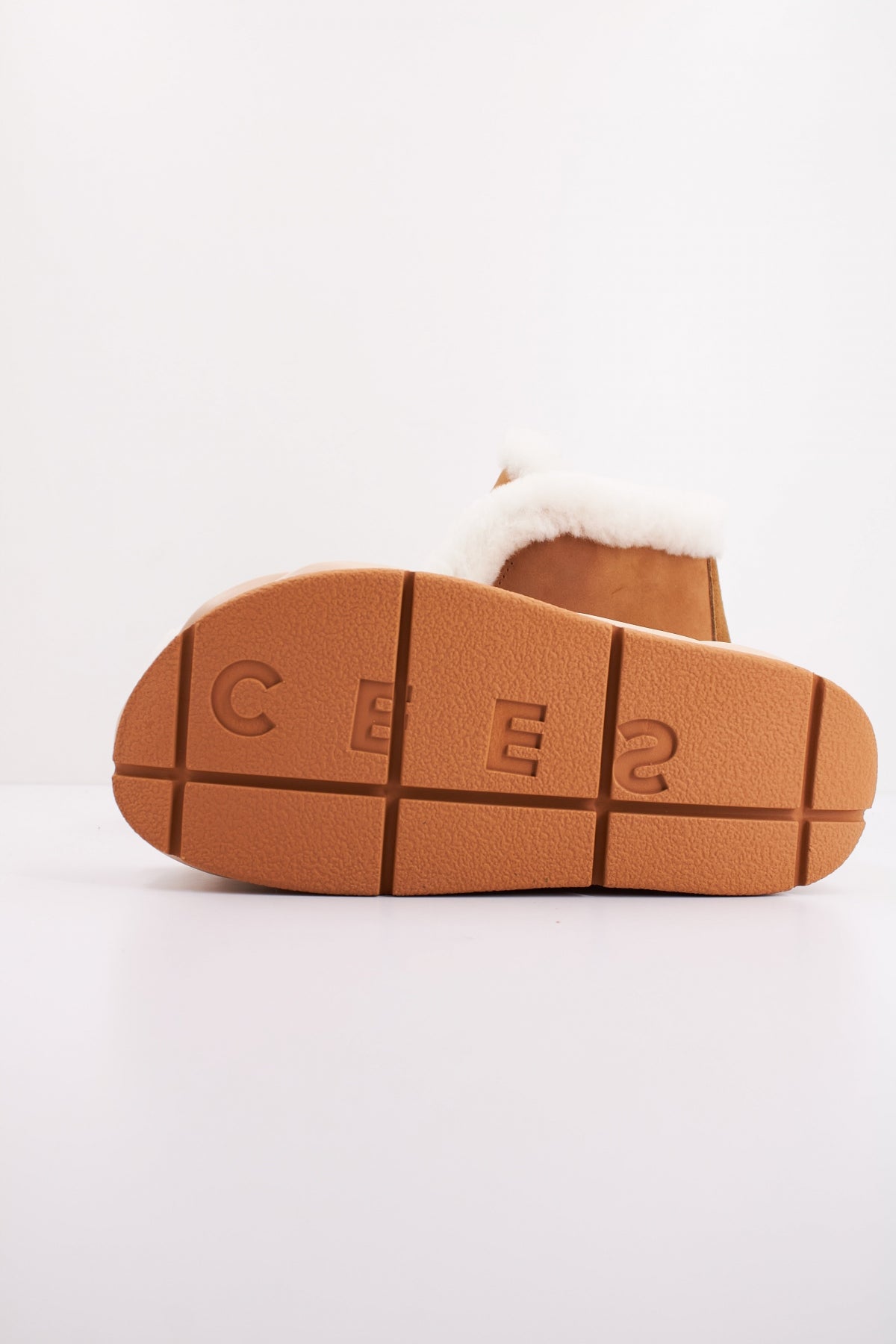 CCCCEES MELLOW MONTA en color TAN (5)
