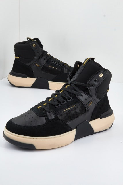 CRUYFF SHATTER BASKET en color BLACKGOLD (1)