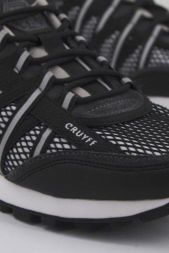 CRUYFF FEARIA HEX MONTSERRA en color BLKGRY (4)