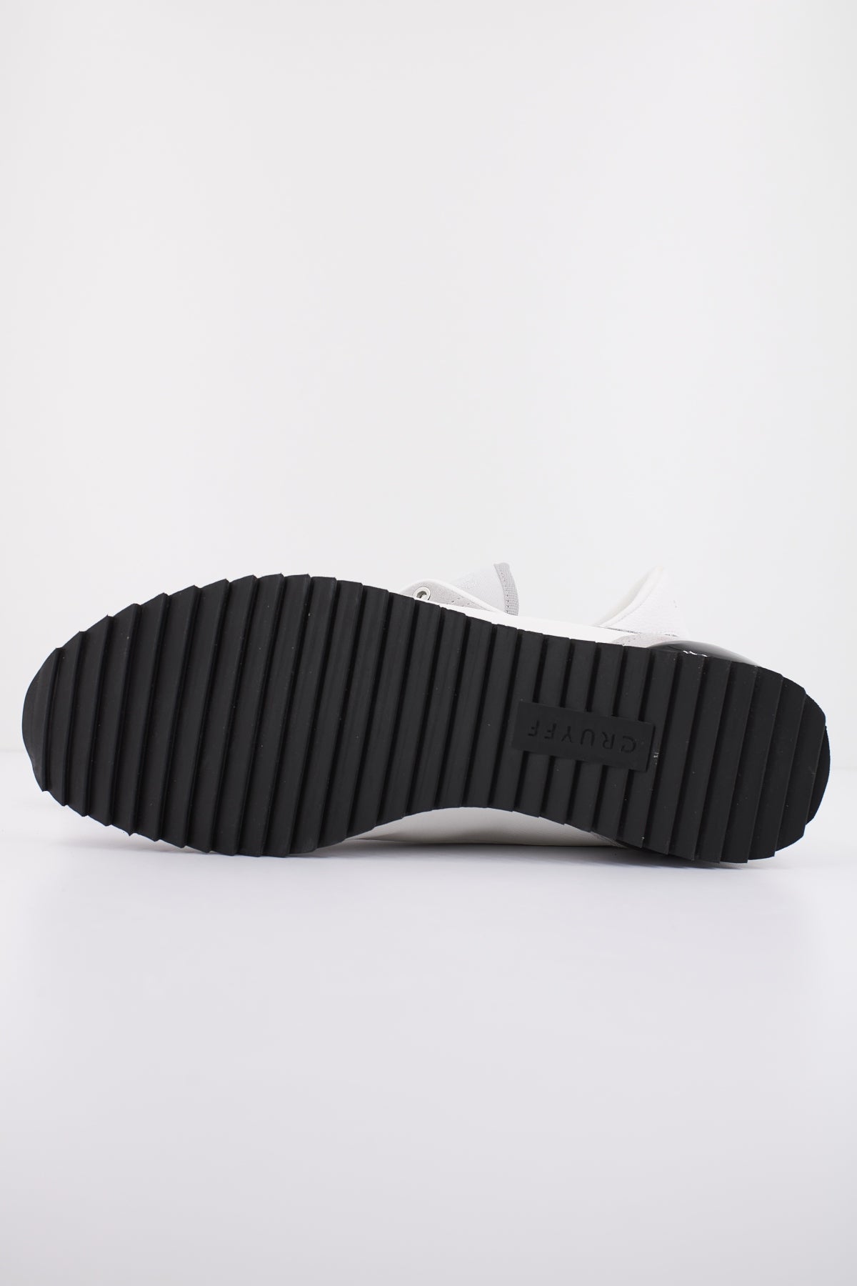 CRUYFF MONTANYA en color WHITE (4)