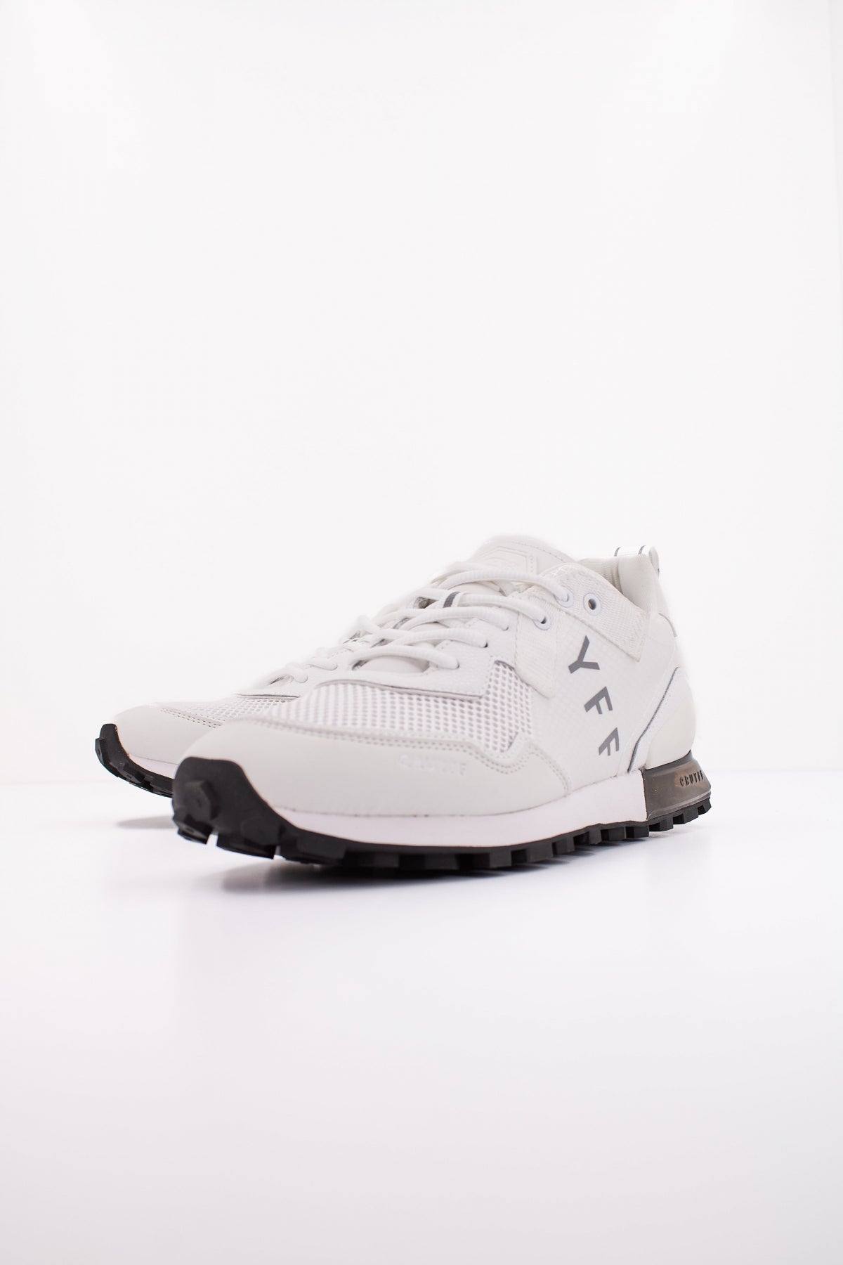 CRUYFF SUPERBIA en color WHITE (2)
