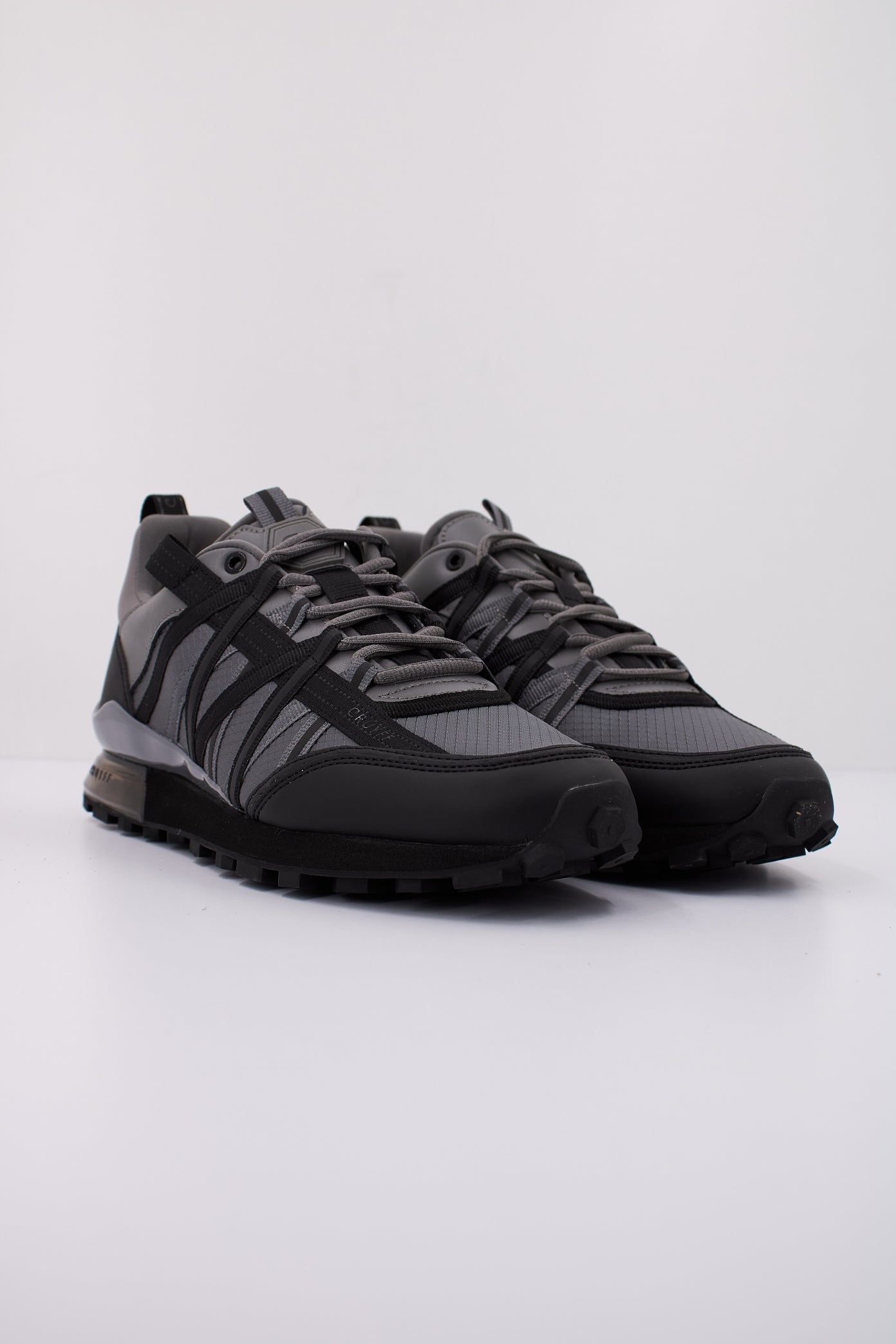 CRUYFF FEARIA en color GRYBLCK (2)