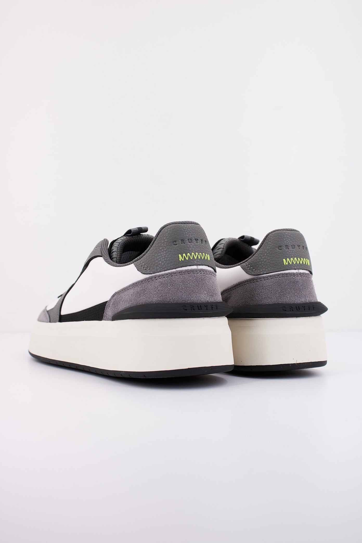 CRUYFF ENDORSED TENNIS en color WHTGRY (4)