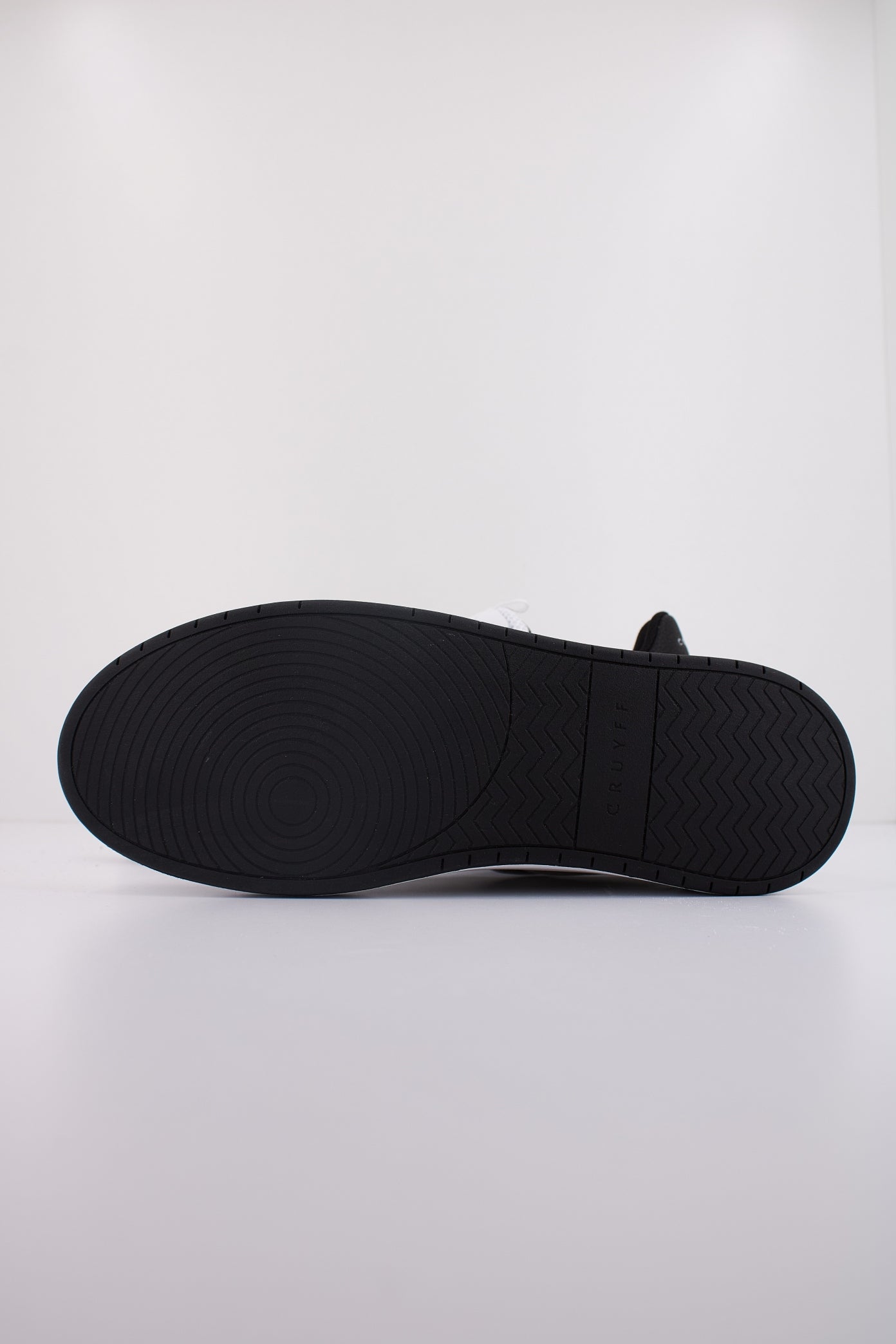CRUYFF ENDORSED TENNIS en color WHTGRY (5)