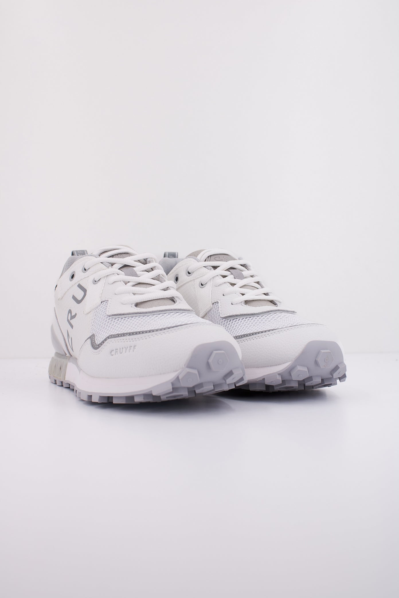 CRUYFF SUBERIBA HEX-TEC en color WHITE (2)