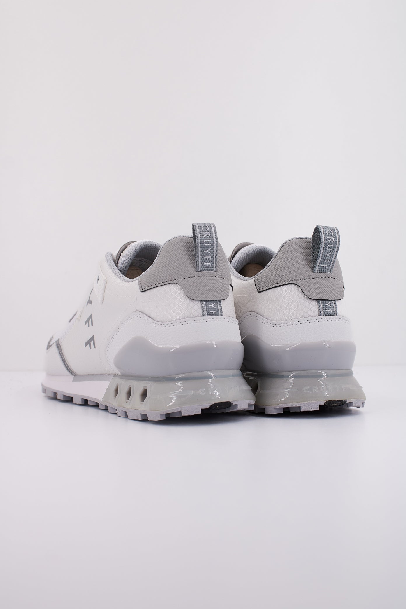CRUYFF SUBERIBA HEX-TEC en color WHITE (4)