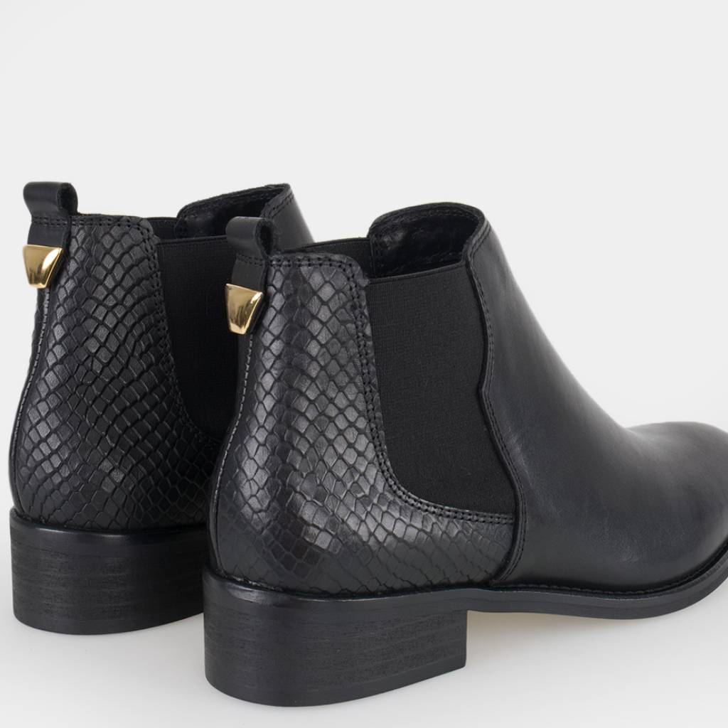 ZIAN _ en color NEGRO  (1)