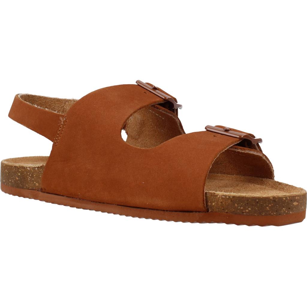 GIOSEPPO MISINTO en color CUERO  (5)