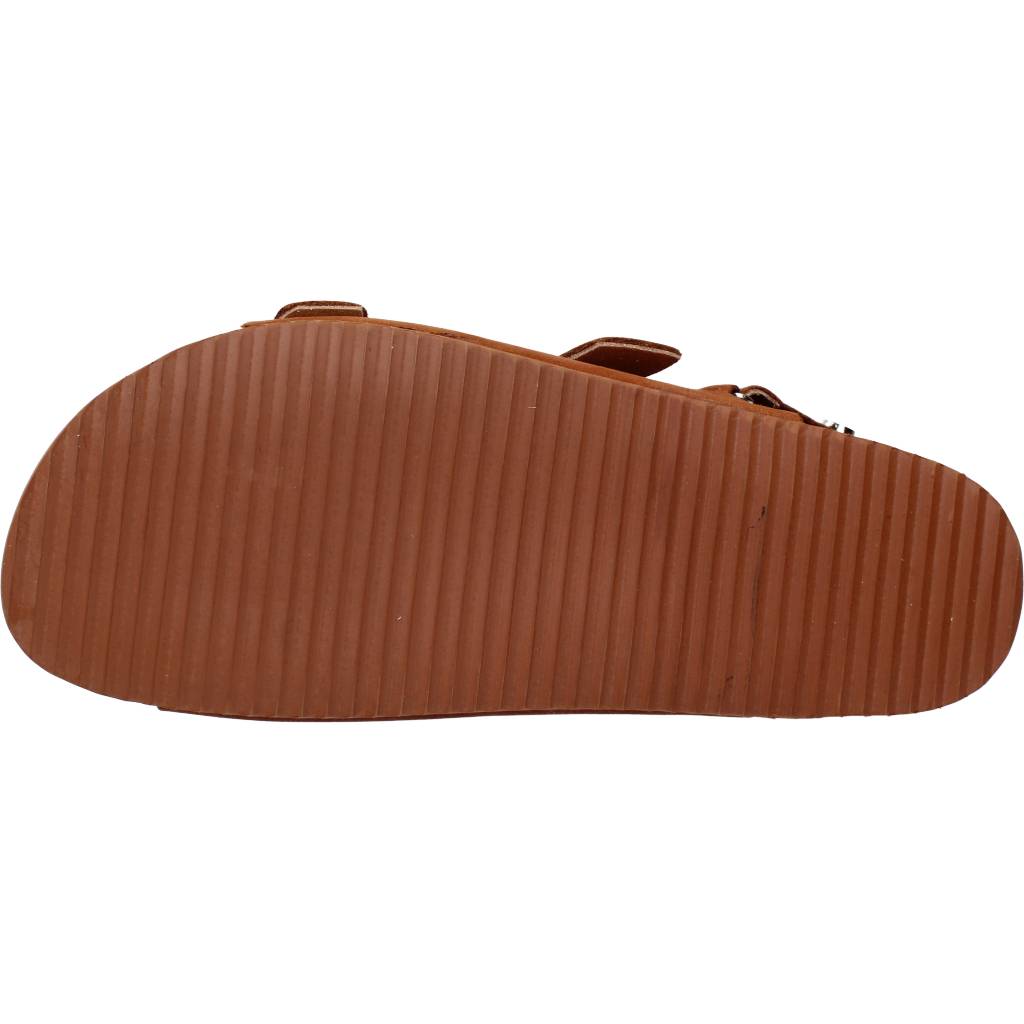 GIOSEPPO MISINTO en color CUERO  (6)