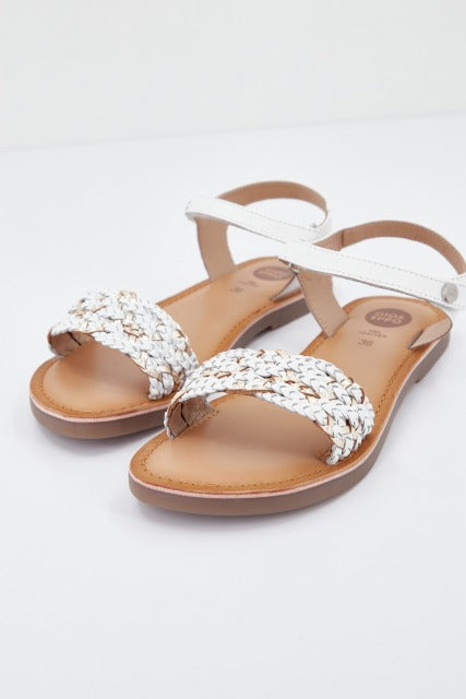 GIOSEPPO YUTI en color BLANCO  (1)