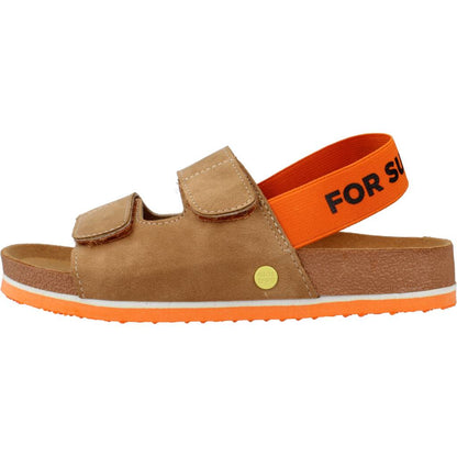 GIOSEPPO  COURGIS en color CUERO  (2)