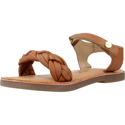 GIOSEPPO  INGAI en color CUERO  (1)