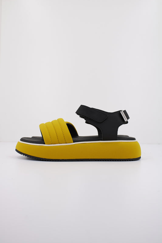 GIOSEPPO CHEVAL en color MOSTAZA  (1)