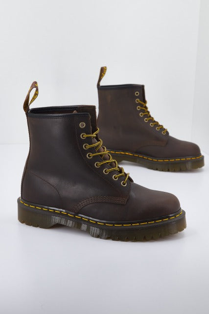 DR. MARTENS CORE BEX en color DKBROWN  (2)